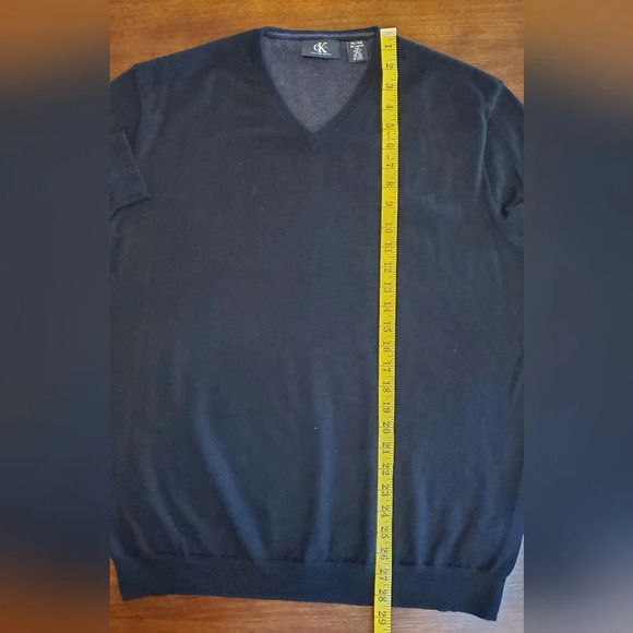 Calvin Klein Men's V-neck Merino‎ Wool Sweater Size Extra Large - Picture 6 of 8